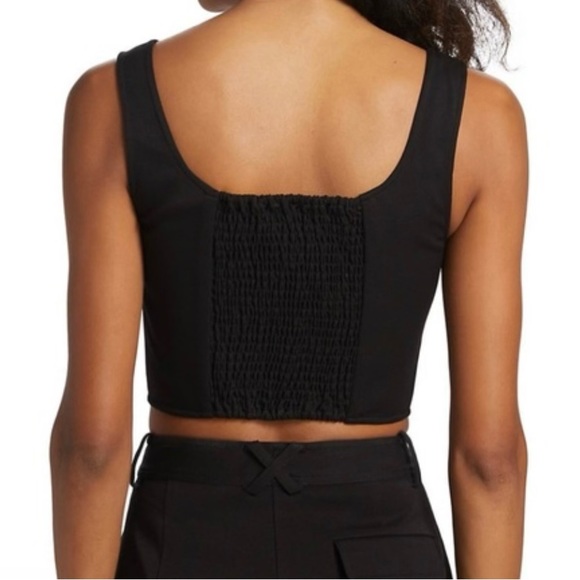 WAYF Cora Tailored Sleeveless Snap-Front Crop Top sz M - Midnight Navy - Picture 2 of 16